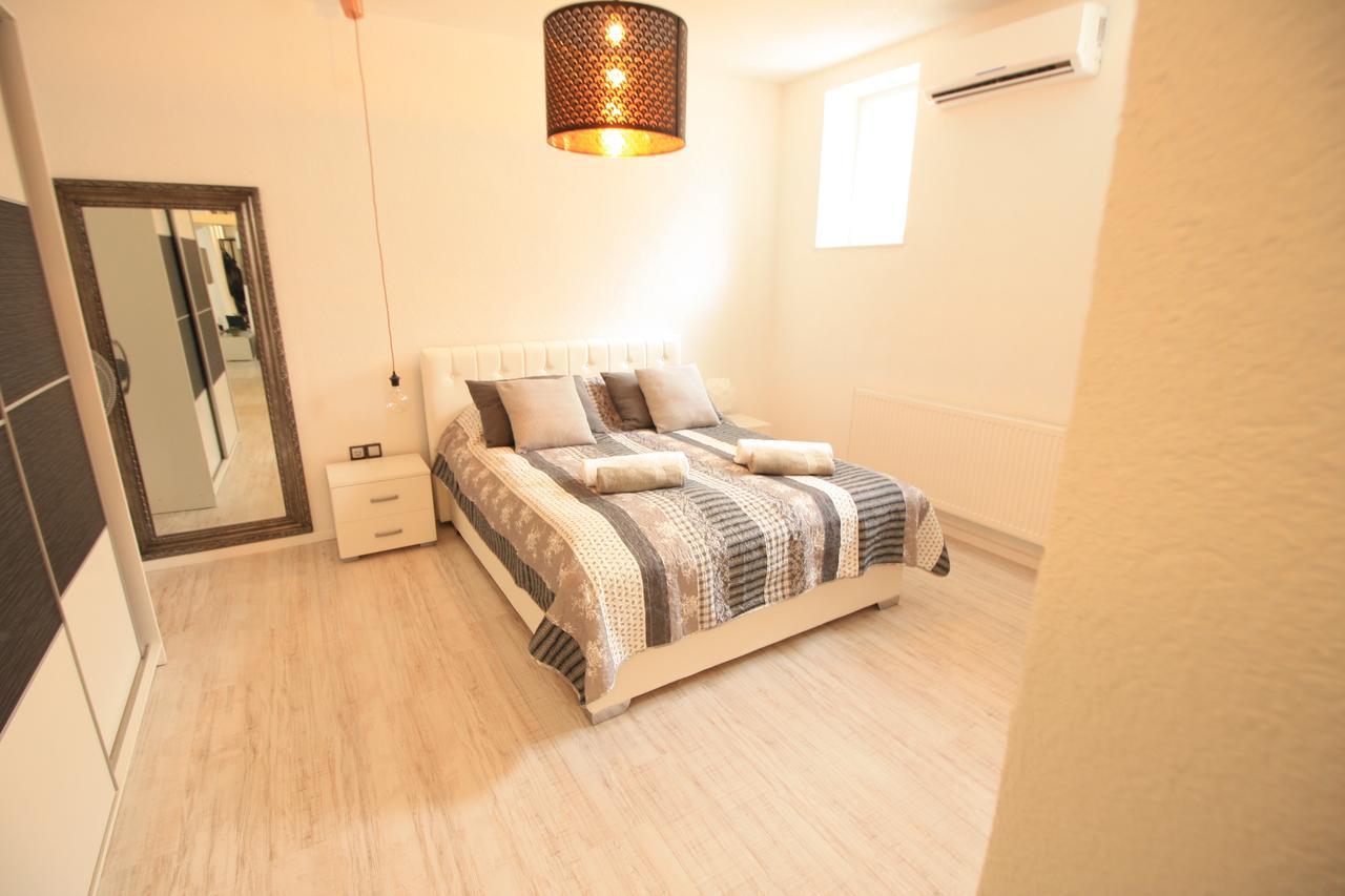 Apartment Marijin Dvor Deluxe Sarajevo Luaran gambar